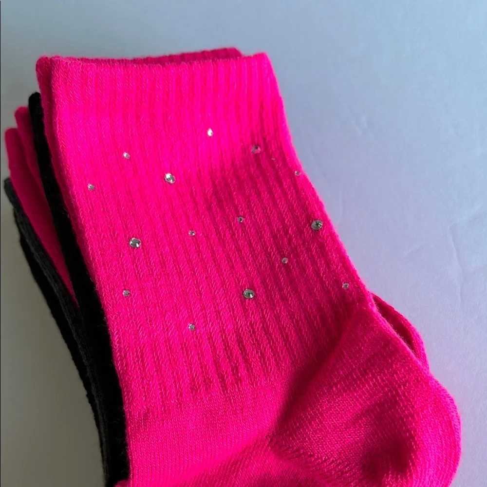 Juicy Couture hot pink and black sock set of five